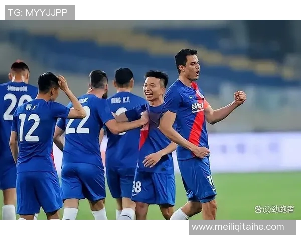 国安与重庆激战正酣现时比分揭晓双方争夺白热化