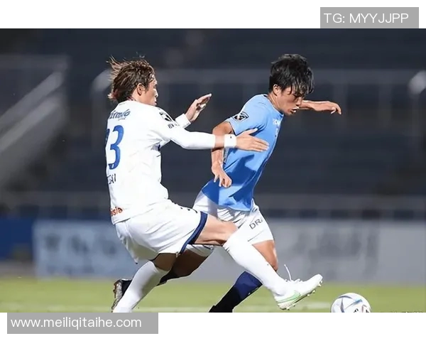 福田黄蜂与横滨FC激战正酣谁能在赛场上笑到最后