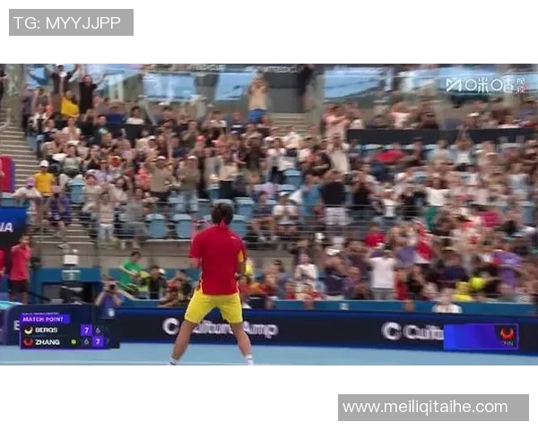 贝尔在比赛中超越中国队展现速度与技巧的精彩瞬间