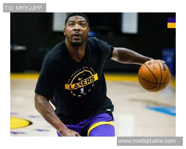 马库斯斯马特在NBA赛场上的精彩表现与职业生涯回顾