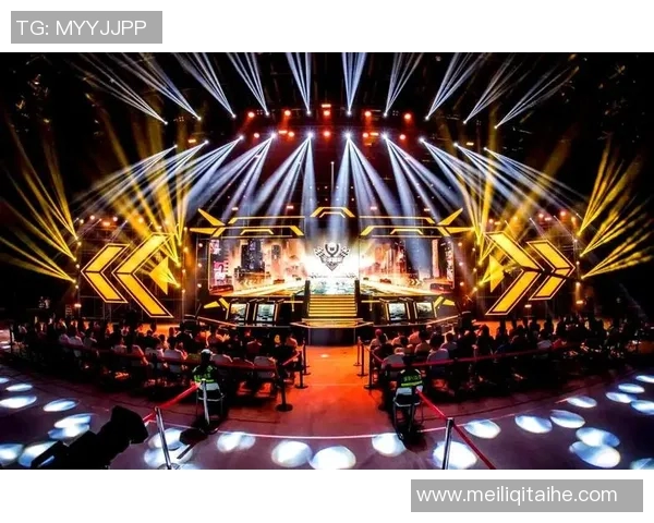 莫斯科迪纳摩与泽尼特激战正酣谁将赢得这场巅峰对决