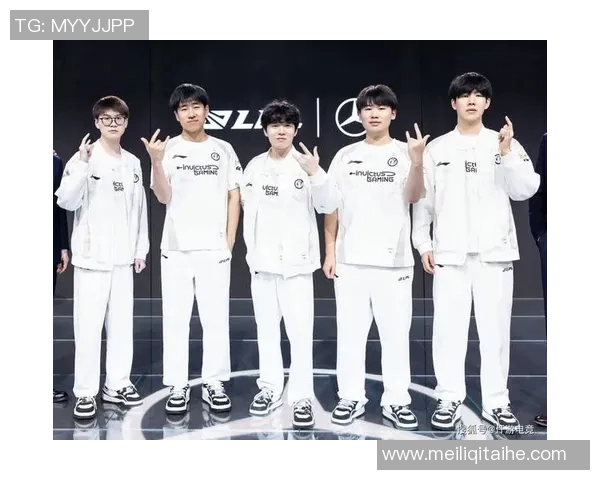 IG战队在CSGO中的团队协作创新与战术变革探讨